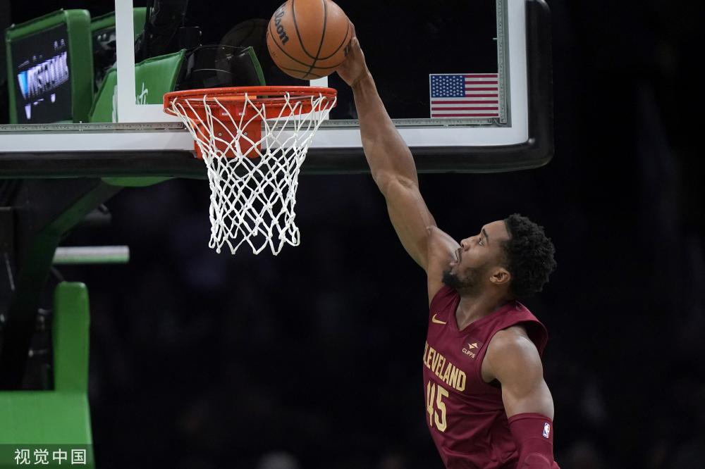 而对球员来 而对球员来